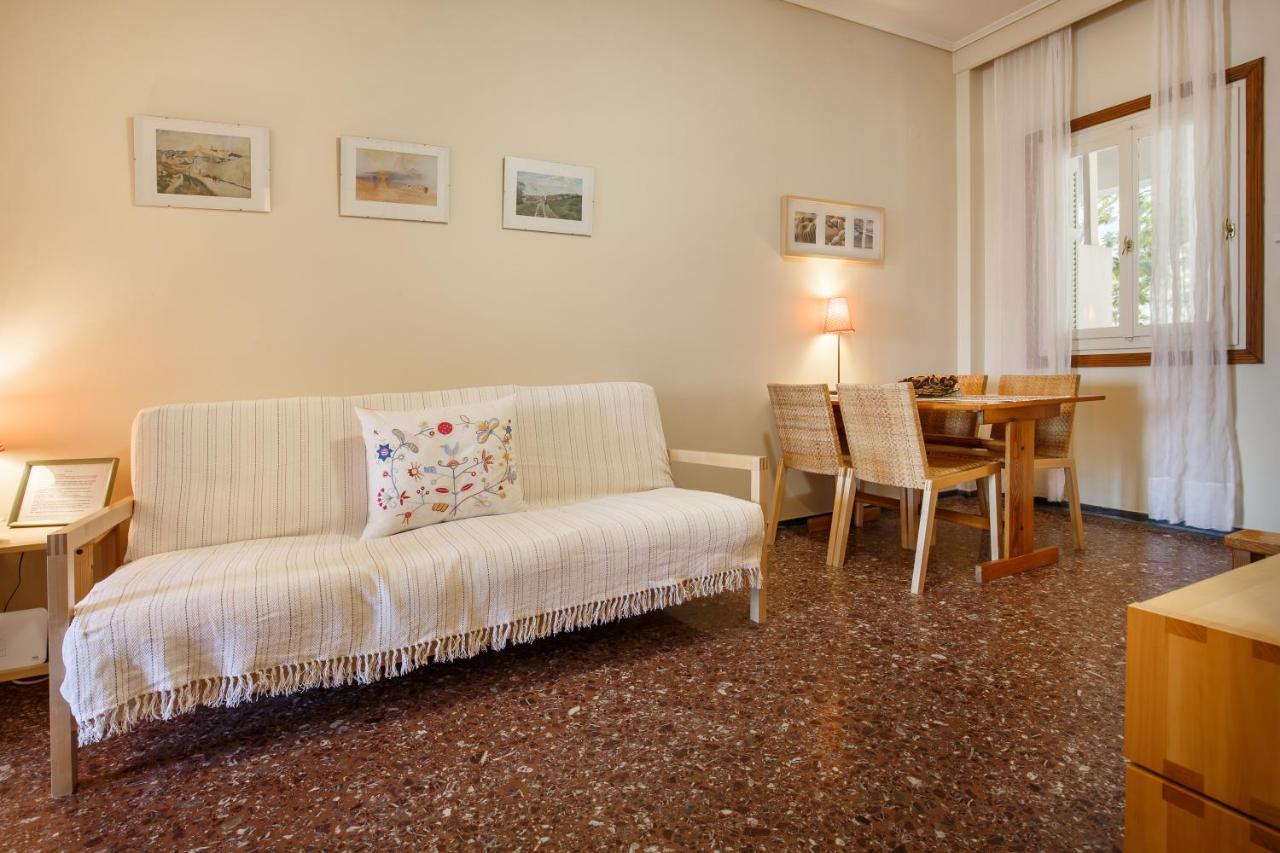 Metaxa Seafront Apartment Peraía Esterno foto
